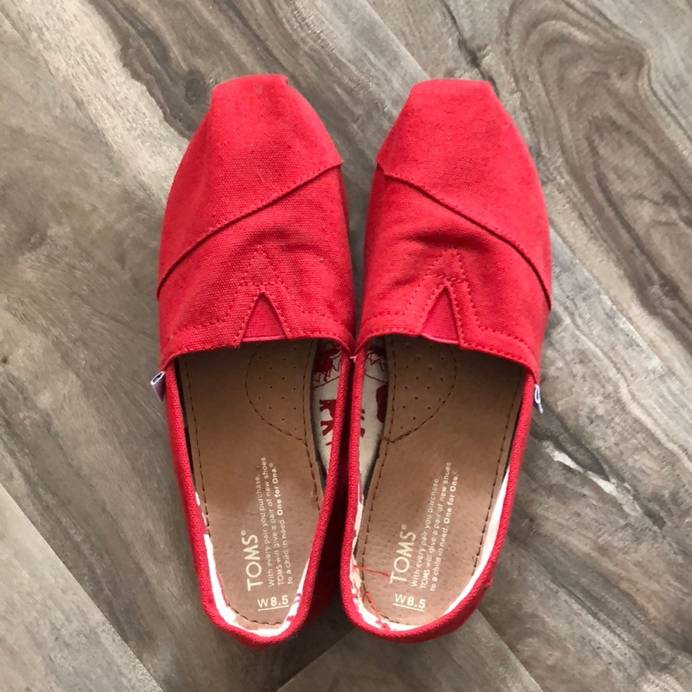 Toms classic slip on